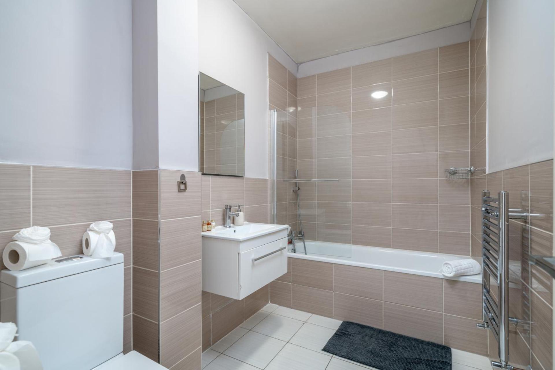 Appartement Town Centre 2 Bedoom Fast Wifi,parking-15 Mins To London Watford (Hertfordshire)